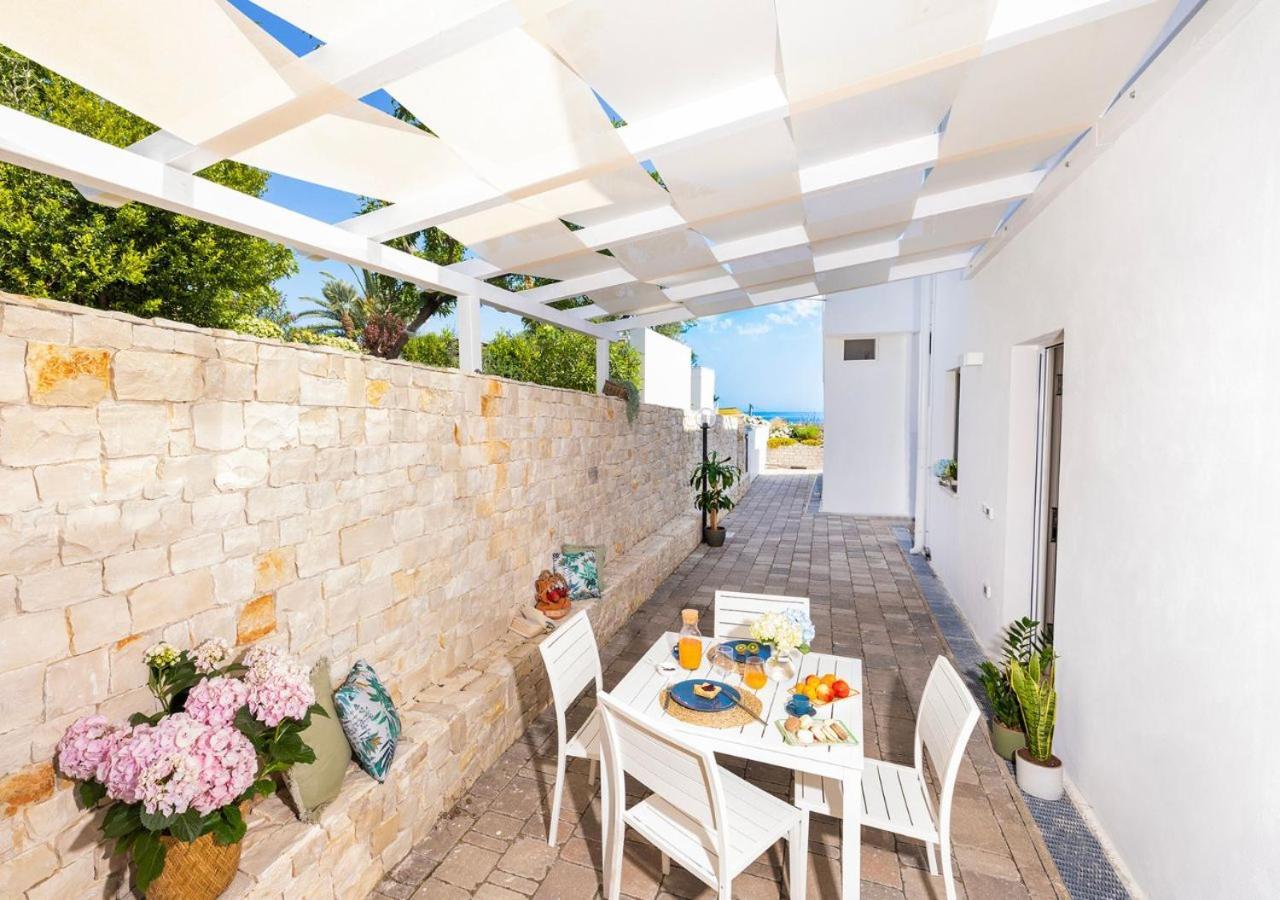 דירות ויאסטה Coppa Carrubo Residenza מראה חיצוני תמונה
